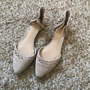 nude flats size 6.5